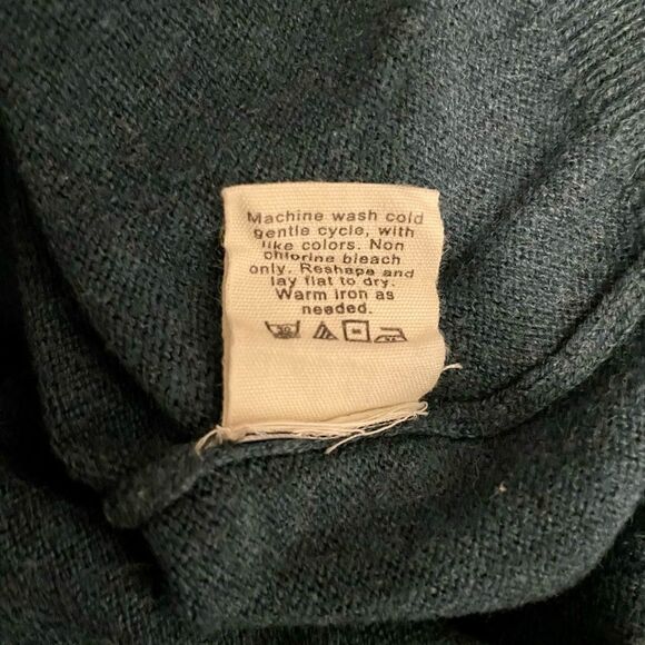 J. Crew cotton cashmere V-Neck sweater. Size S. - Picture 8 of 9